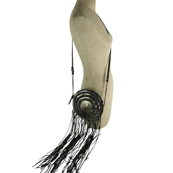 LILLA LANE Thora Moss Sumba Dreamcather Round Grey Leather Bag Fringes Silver - Picture 2 of 9